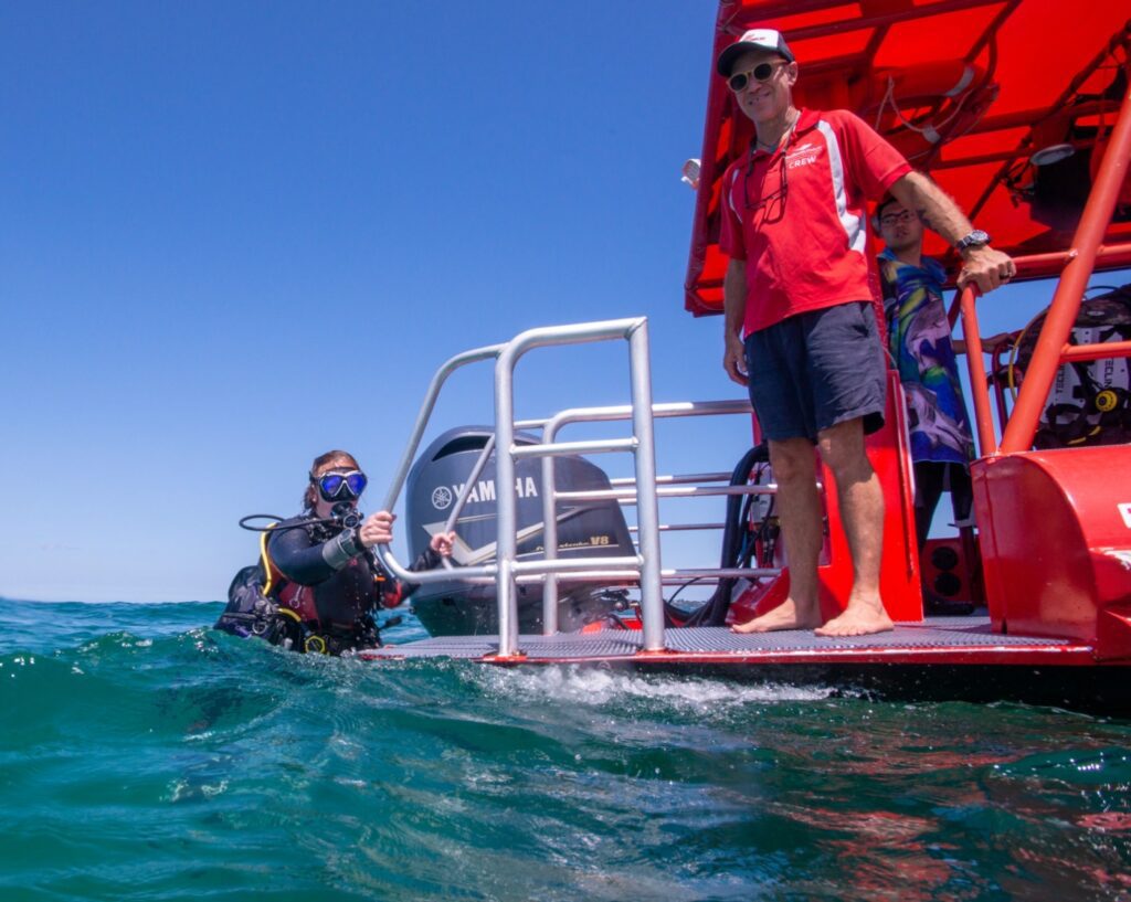 Scuba Diving Boat Charter Melbourne Victoria