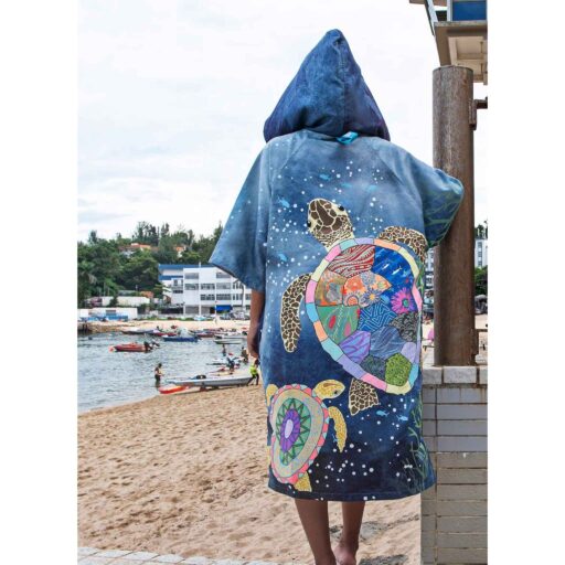 Oceanarium Sea Turtle Cloak Towel