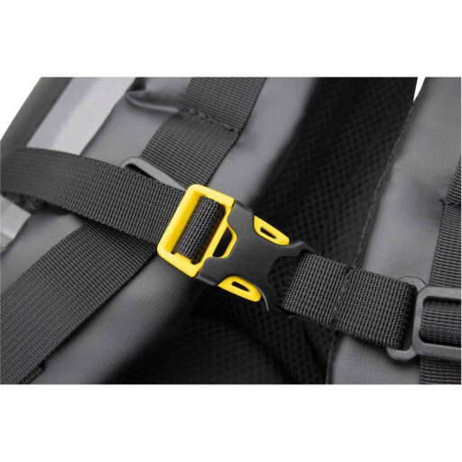 Cressi Venom Dry Backpack straps